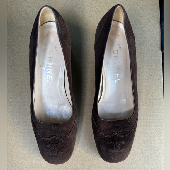 Chanel Block Heel Pumps size 37 - Picture 3 of 4